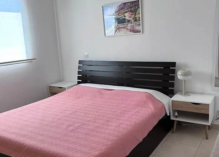 Modern With Pool * Paralimni