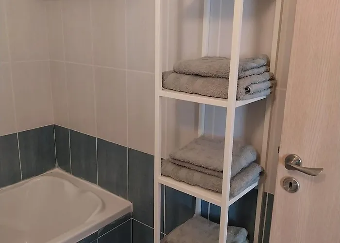 Apartmán Modern With Pool