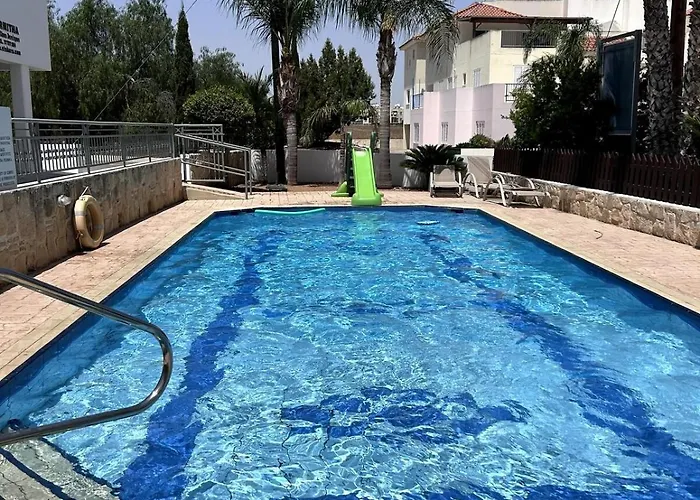 Apartmán Modern With Pool *