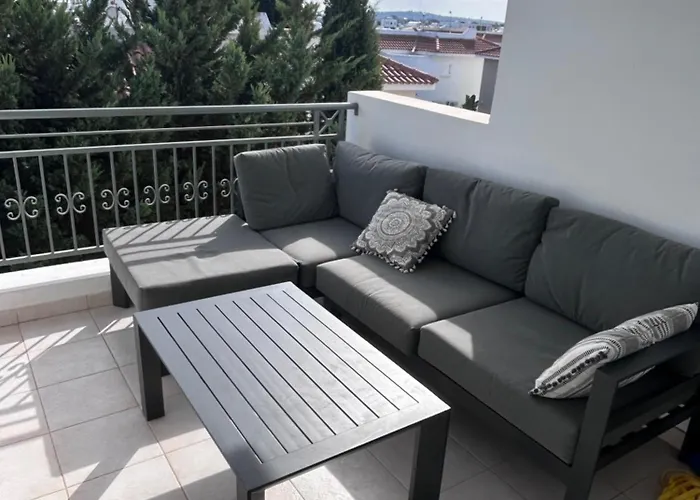 Apartmán Modern With Pool Paralimni